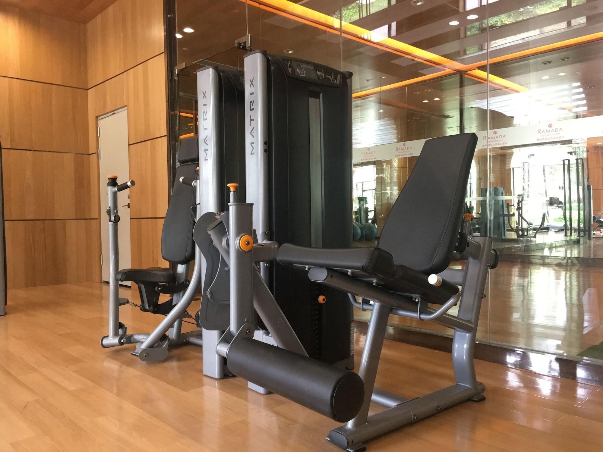 מלון Ramada By Wyndham Huizhou South מראה חיצוני תמונה