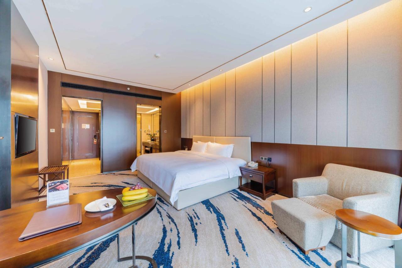 מלון Ramada By Wyndham Huizhou South מראה חיצוני תמונה