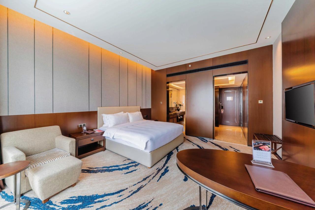 מלון Ramada By Wyndham Huizhou South מראה חיצוני תמונה