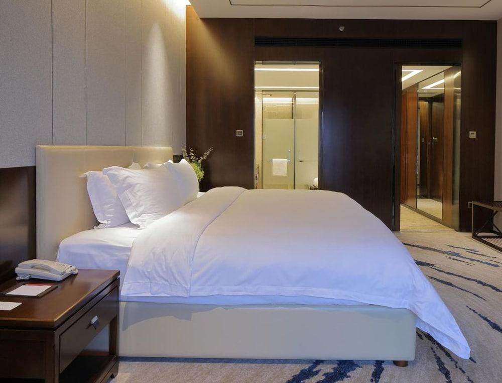 מלון Ramada By Wyndham Huizhou South מראה חיצוני תמונה