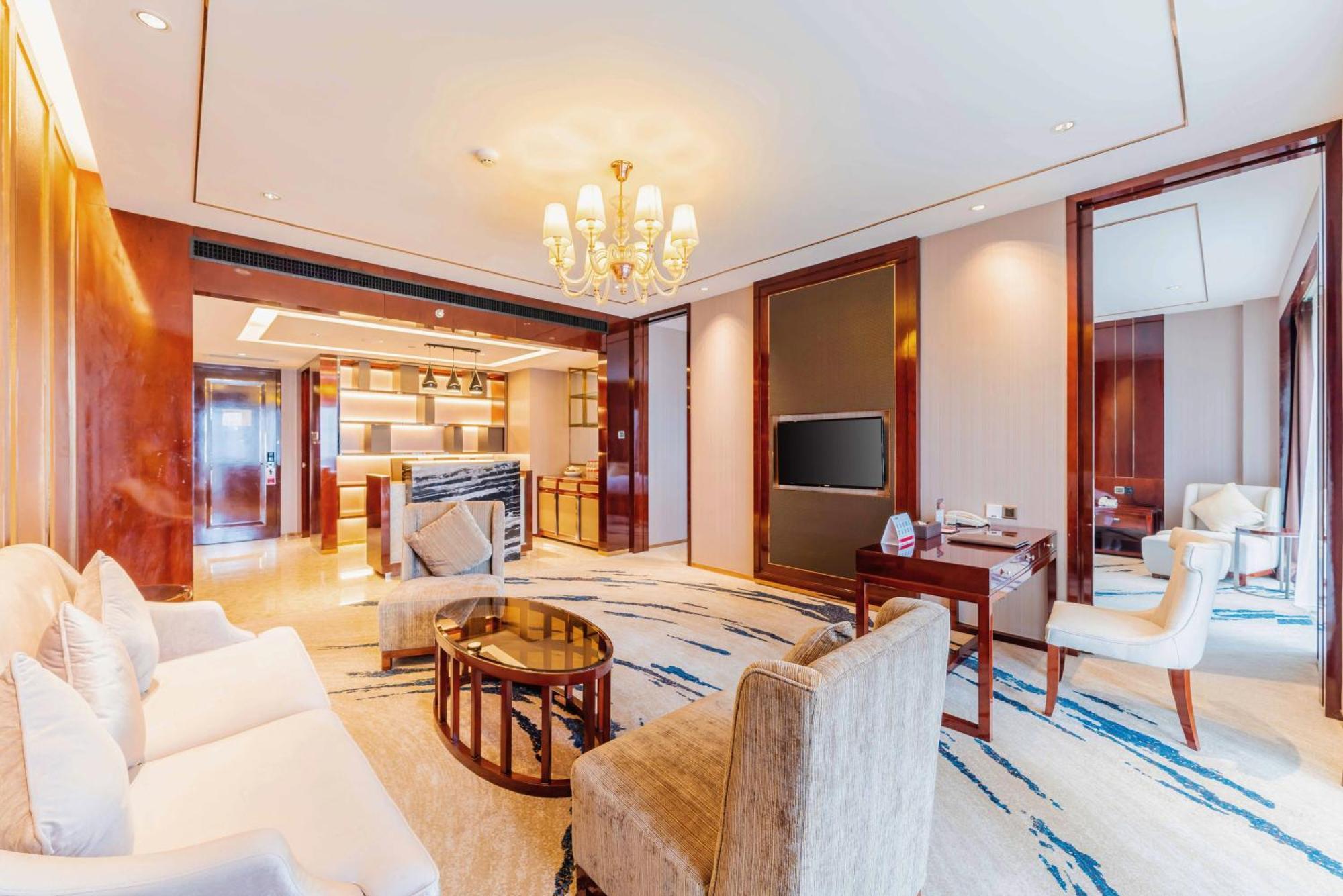 מלון Ramada By Wyndham Huizhou South מראה חיצוני תמונה