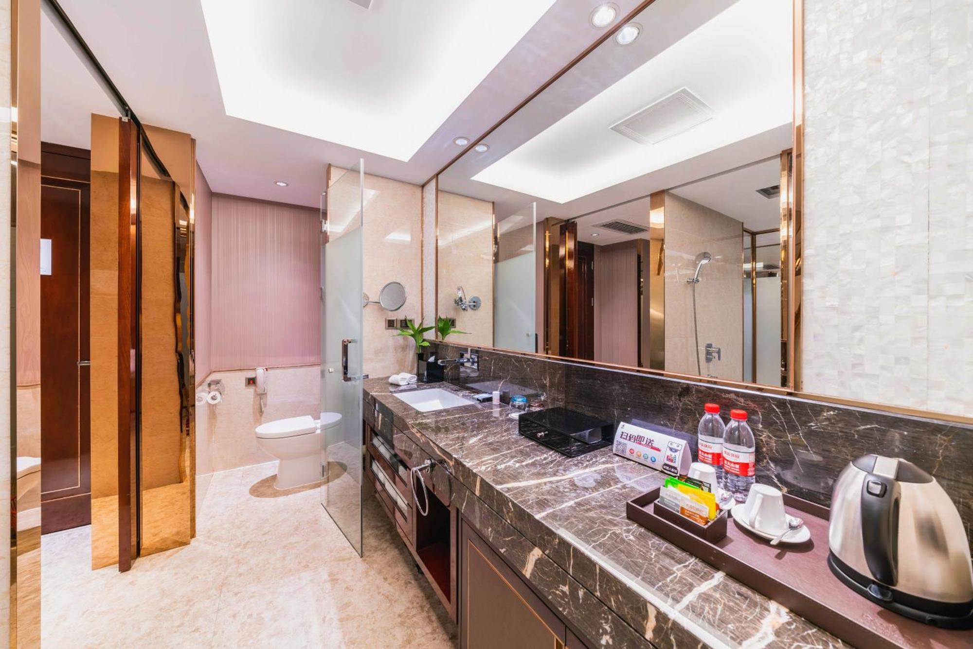 מלון Ramada By Wyndham Huizhou South מראה חיצוני תמונה